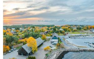 Neeme Marina Questhouse