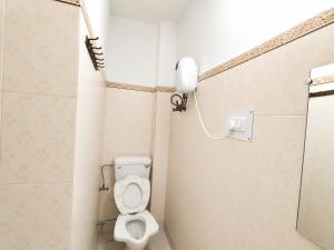 Shri Sai Guest House - Opp Azadpur Main Mandi I Couple Friendly I Metro Access