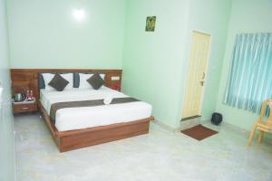 D D Luxury Inn