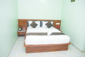 D D Luxury Inn