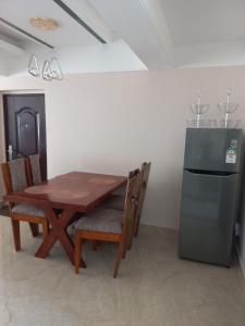 Mandela Executive Suites - Luxury 3 Bedroom Serviced Apartment, Kilimani