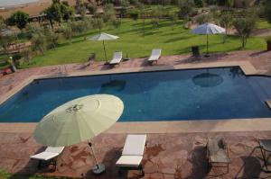 Luxury Private Villa with Pool & Palm Garden