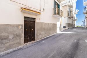 Le Quattro Vele by BarbarHouse