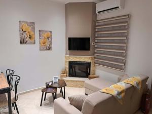 Katarraktis Chios Luxury Suites -The Polykriti Suite
