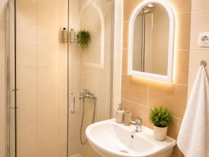 Apartment Lidija Ohrid Premium 2BR Super Central