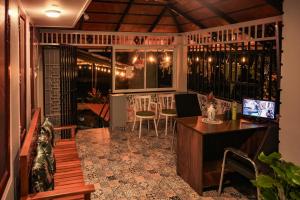 Nellos Homestay