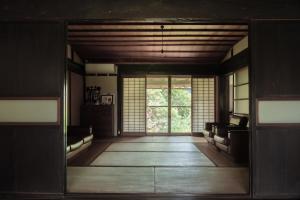彡Sen - 土間のある築160年古民家 160-Year-Old Traditional House with Garden & Doma