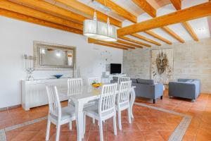 Villa Can Gallina by Homevillas360