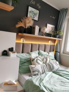 Aero Garden Studio 5 Min to Airport parking