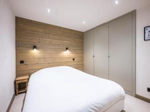 Appartement duplex rénové au centre, idéal pour famille, 2 chambres, 4-5 pers - FR-1-518-90