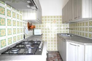 SE274 - Marotta, ampio quadrilocale con posto auto