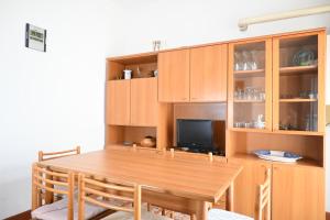 SE274 Marotta, ampio quadrilocale con posto auto