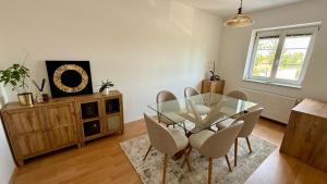 Harrison Homes Prague Pergola Apartment, Garden & Parking