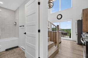 Apex Nuage - Spa Game Room & Panoramic Views