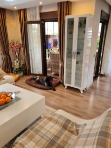 Villa Deluxe