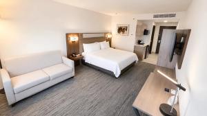 Holiday Inn Express & Suites Los Mochis Centro by IHG