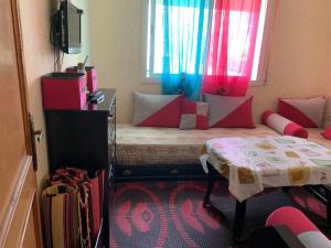Charming studio with pool, eco-friendly & well located!