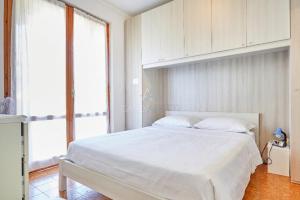 White Apartment - Comfort e tranquillità a Sirmione