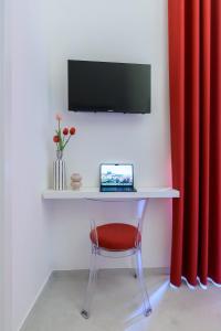 Almatros Design Suite Rubino