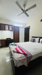 Signature by Glass Loft-Premium 3BHK near KIMS Hospital