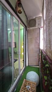 Qafila Stays- Cosy 1 BHK studio appartment