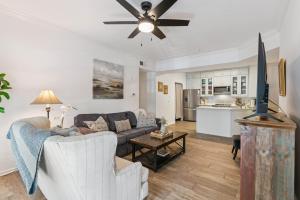 The Salty Seahorse - Barnes Plantation Condo on St Simons Island