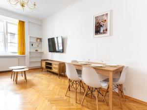 Charming flat in the Old town Podwale street