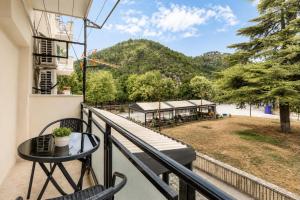 Berati Window Apartment City Center