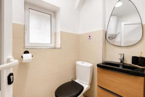 Berati Window Apartment City Center