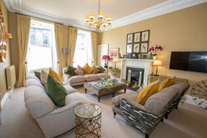 7 Howard Place