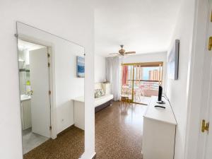TerraLoix Sea View Apartment with Pools and Tennis