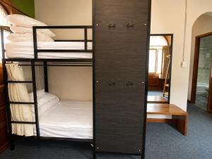 Cavi Rooms 504