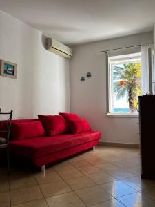 Lower Central Beach Apartment Baška Voda