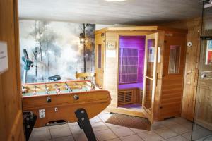 Chalet entier, vue panoramique, ruisseau et sauna.