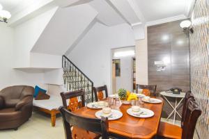 Yash villa - 2 Bhk ll Private pool ll Wifi ll Tv ll