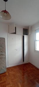 Quarto em Alto de Pinheiros