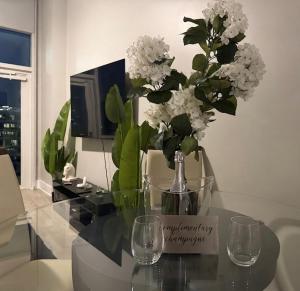 Uptown Charlotte KingSuite Penthouse