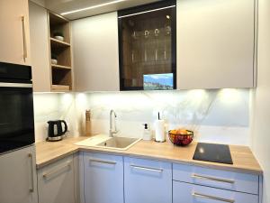 Luksusowy Apartament Cudny Widok z prywatnym Jacuzzi i Sauną