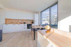 The Grand Finale Apartment By Rentez