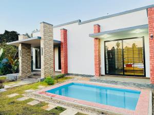 Shubbys Villa