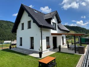 La Vallée ďHágy - Reľov