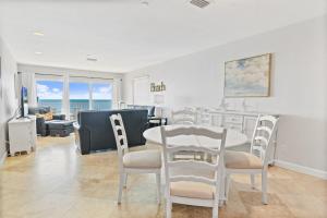 Oceanfront Seagate Condo with Heated Pool