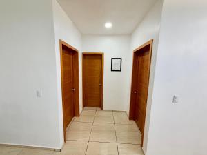 Amplio departamento, 3 recámaras y estacionamiento privado