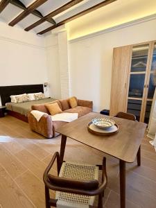 Santa Monica Boutique Apartments