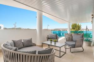 Moderno apto con gran terraza cerca de Fuengirola