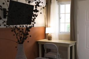 Zenda House Loft 1, garden view, close to the beach