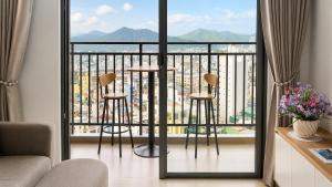 DQua Luxury 2-Bedroom Apartment Nha Trang by Hai