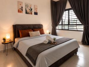4BR Landed Banting Homestay