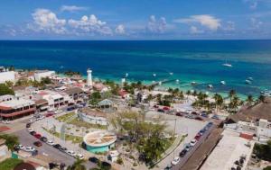 Selva Escondida ll Resort Style living