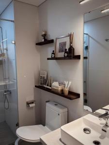 Apartment on 20th & 31st floor, Bai Chay Bridge & Ha Long Bay view